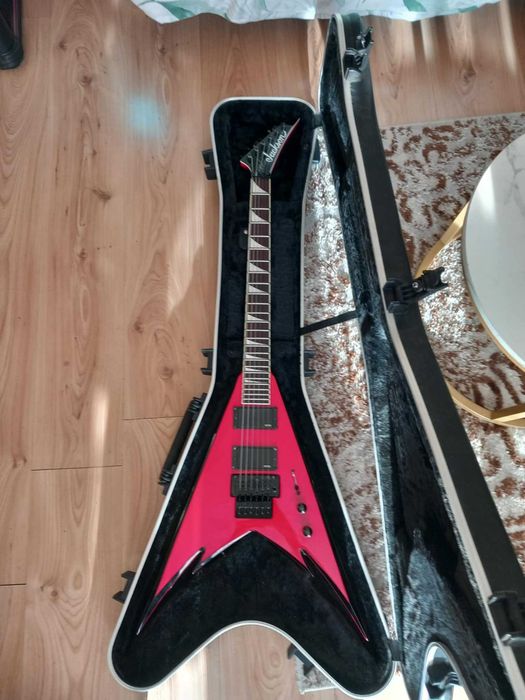Jackson V (Phill Demmel sygnatura) + Hard case