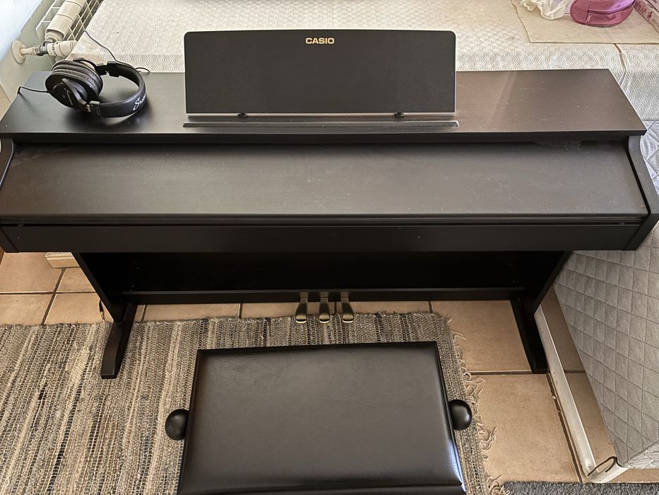 Casio AP 270 Digital Piano