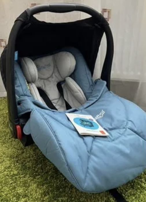 Автокрісло-люлька baby design leo