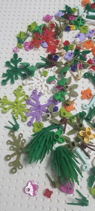 Зелень для конструкторів Лего