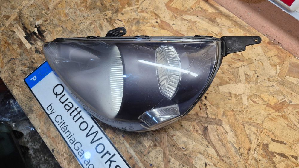 Ótica/Farol Esquerdo ORIGINAL Honda JAZZ GD 2002 até 2009--- 2ª