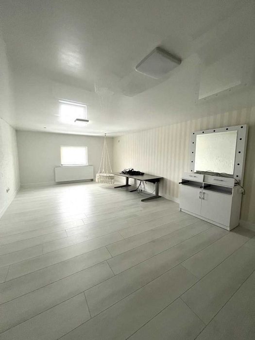 Продаж 4 кім.квартири Плугова