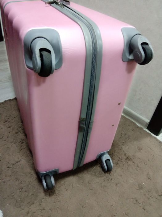 Чемодан дорожный огромный Ventura