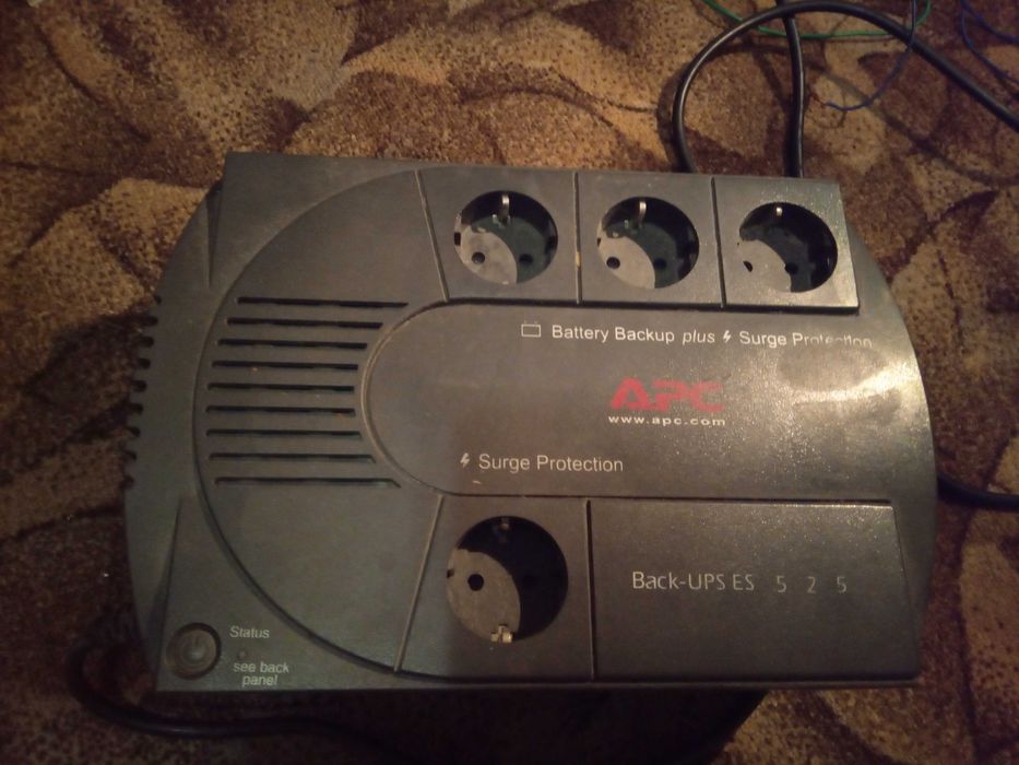 Источник бесперебойного питания APC Back-UPS ES 525 ИБП безперебойник