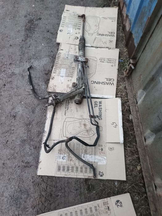 Продам фаркоп и другие запчасти .Цена 500 грн.