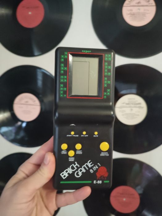 Тетріс / Тетрис / Brick Game 8 in 1 E-88 / Тетріс E-88 / Tetris