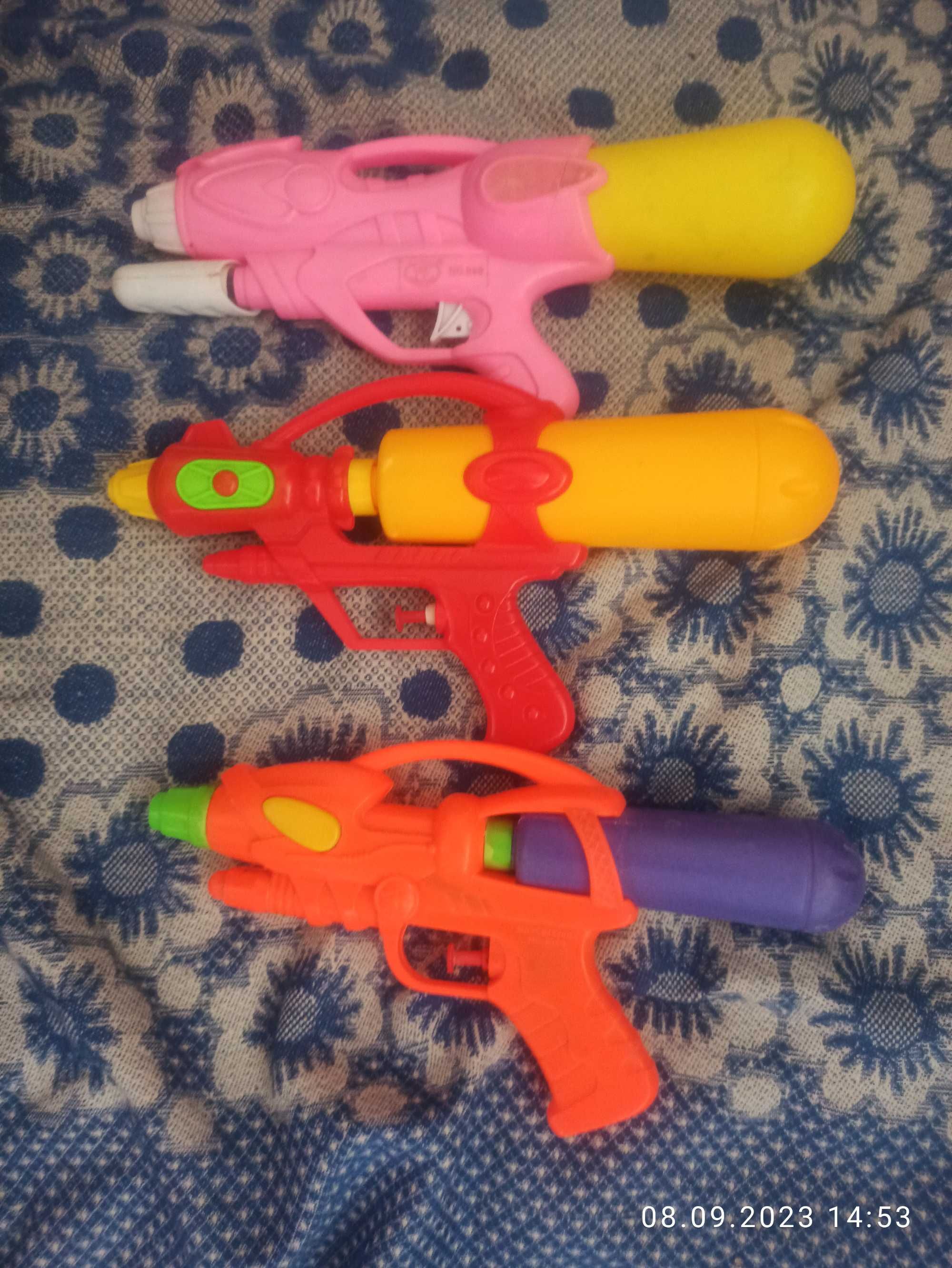 Продам игрушки пистолеты, ружье, водяной пистолет: 30 грн. - Пистолеты ...