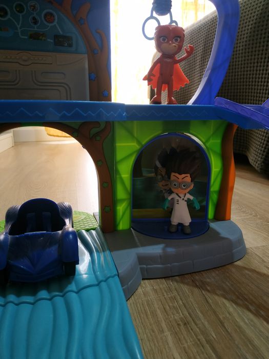 SEDE PJ MASKS como nova com figuras