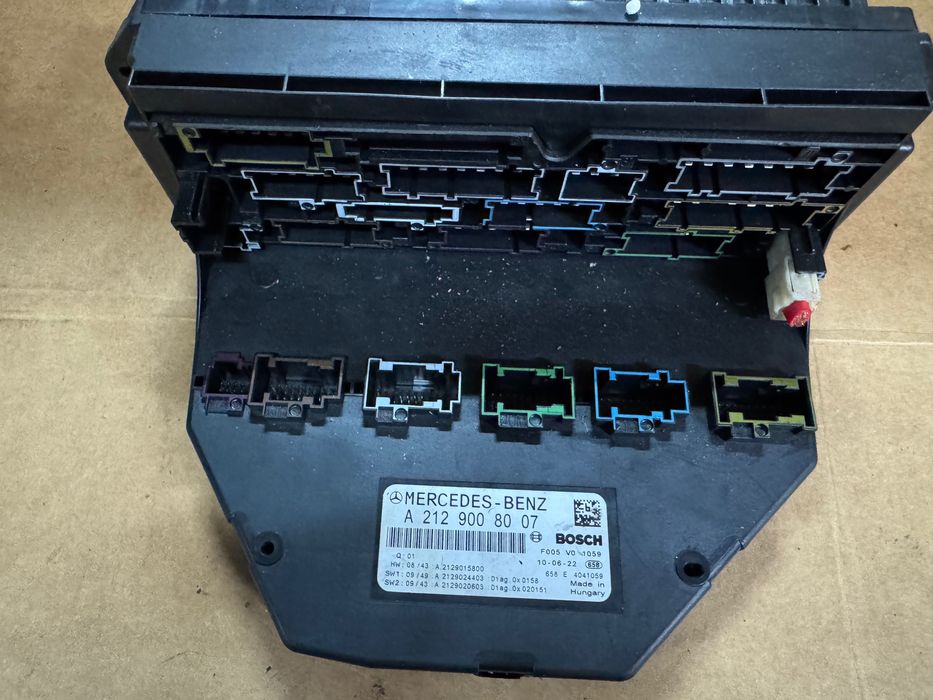 Caixa de Fusiveis SAM Mercedes W204 A212900.8007