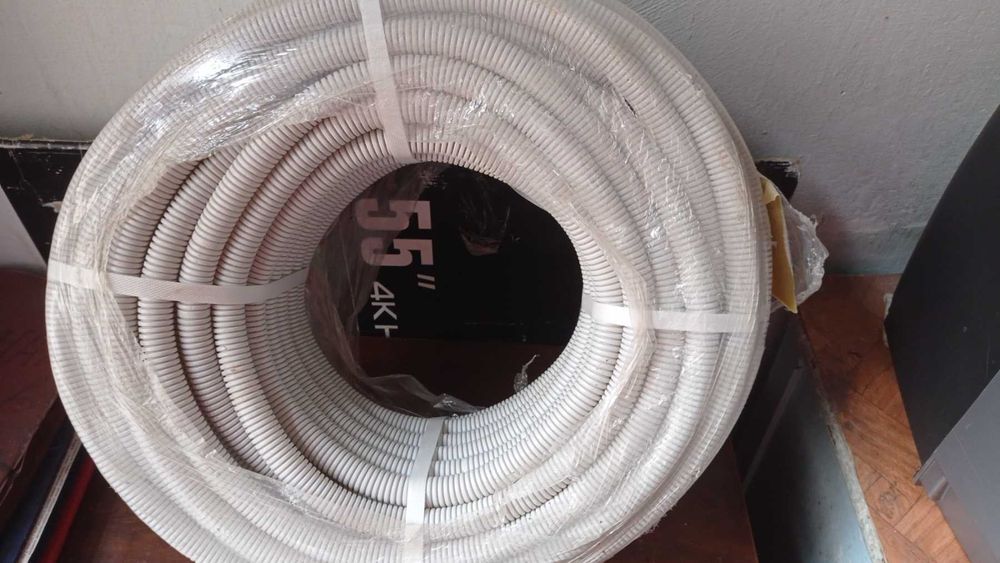 Труба гофрована электромонтажна з протяжкою. 320N 50 м. 20 мм.