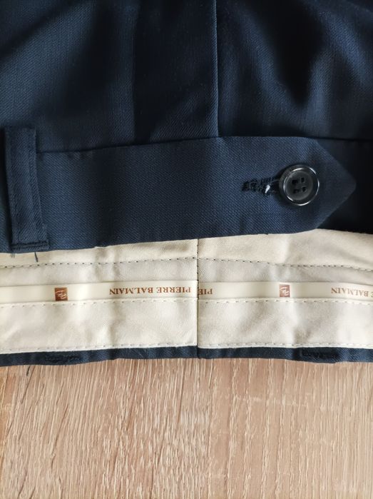 Pierre Balmain spodnie kanty