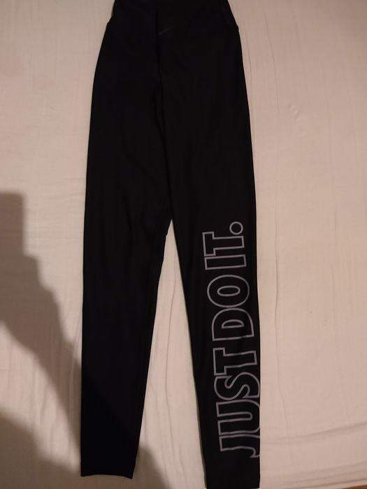 Legginsy Nike Performance