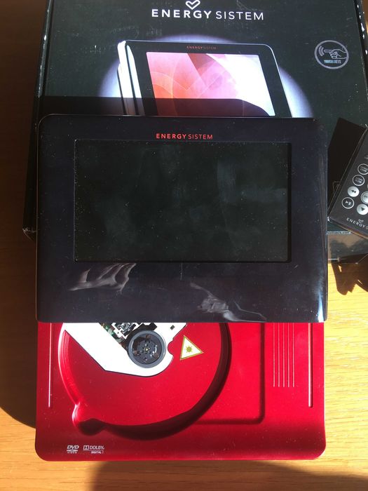 DVD player portátil | Energy system M2700 Shift Ruby Red64409195590915121