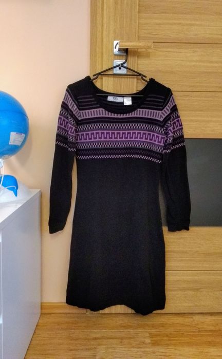 Sukienka dzianinowa 40
