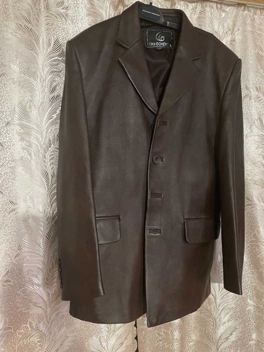 Чоловічий шкіряний піджак