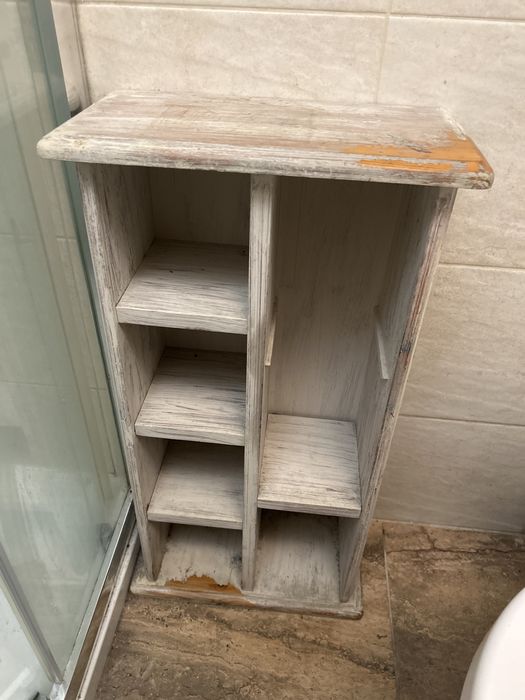 Szafa w dobrym stanie