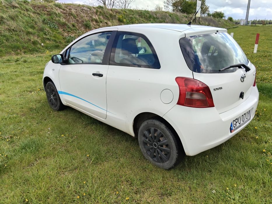 Toyota Yaris 1.0*2007R