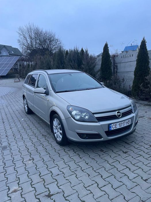 Продам Опель Астра Н .