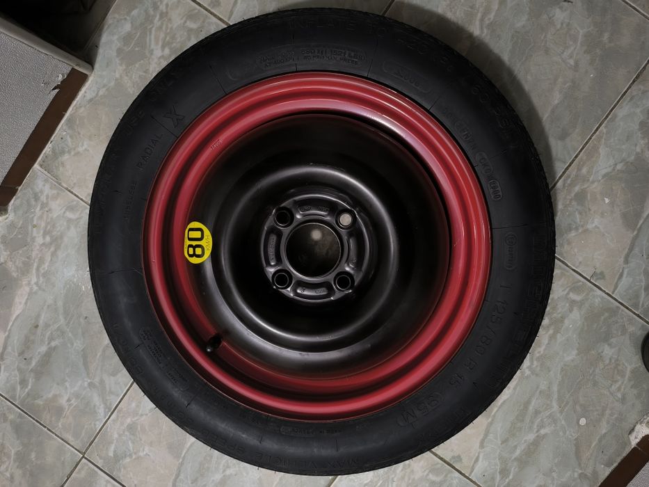 Pneu suplente Ford 4x108