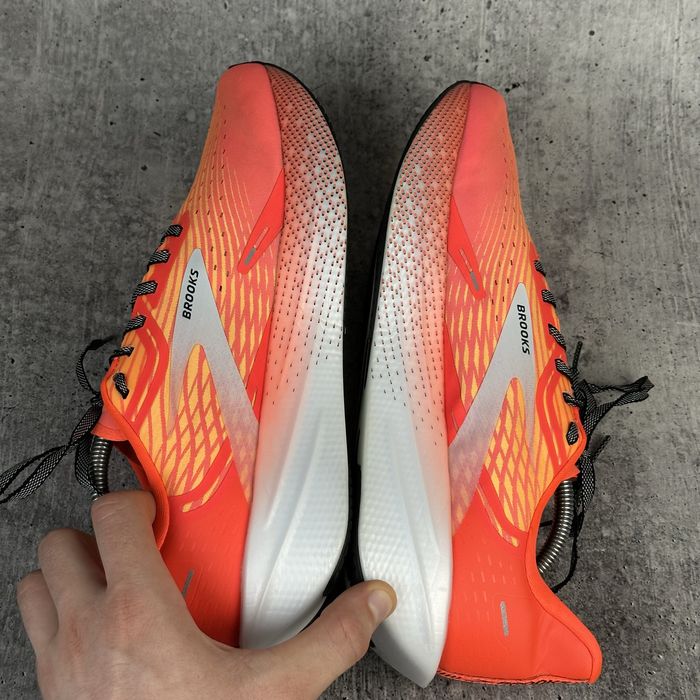 Чоловічі Спортивні Бігові Кросівки  Brooks Hyperion Max