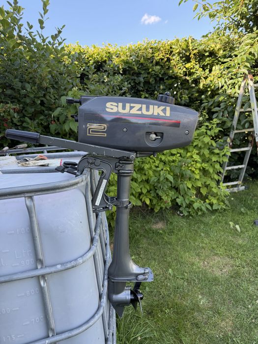 Silnik zaburtowy suzuki dt2 idealny do łodki lub pontonu