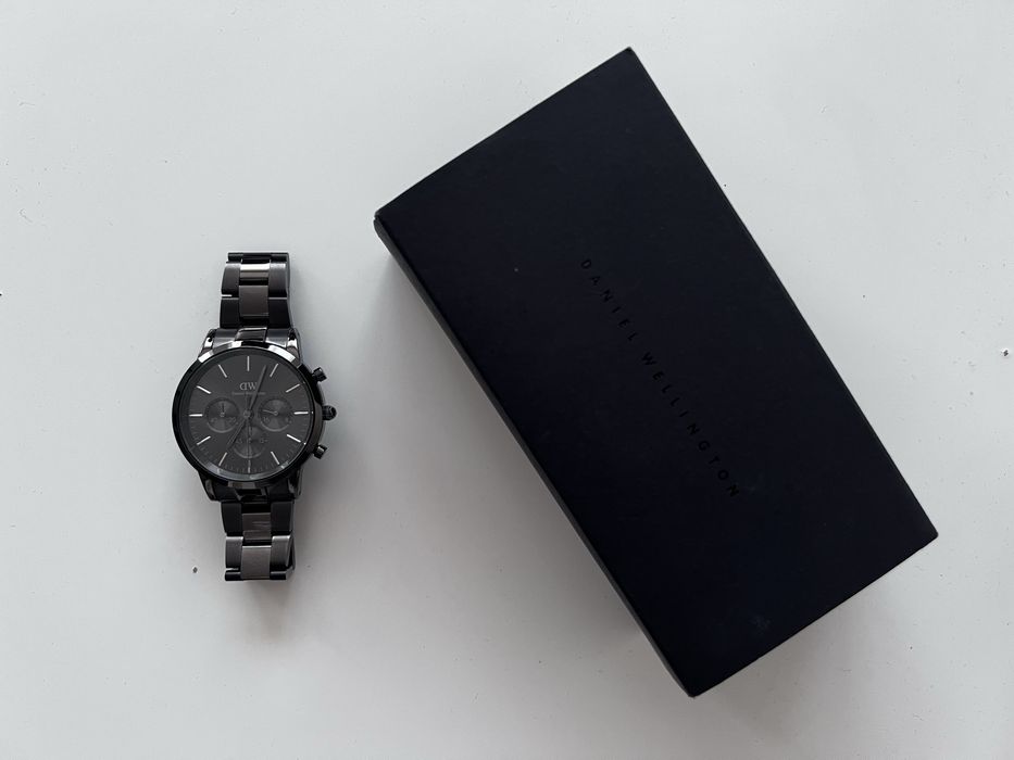 Zegarek męski Daniel Wellington kwarcowy segmentowa bransoleta