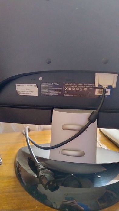 Продам монітор 19 дюймів в гарному стані