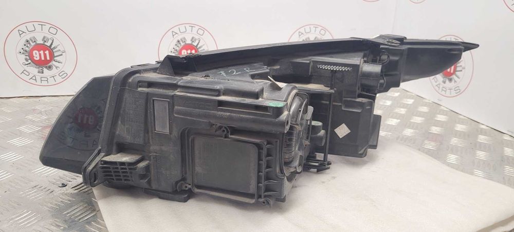 Фара права Land Rover Evoque Range Rover 2011-2017