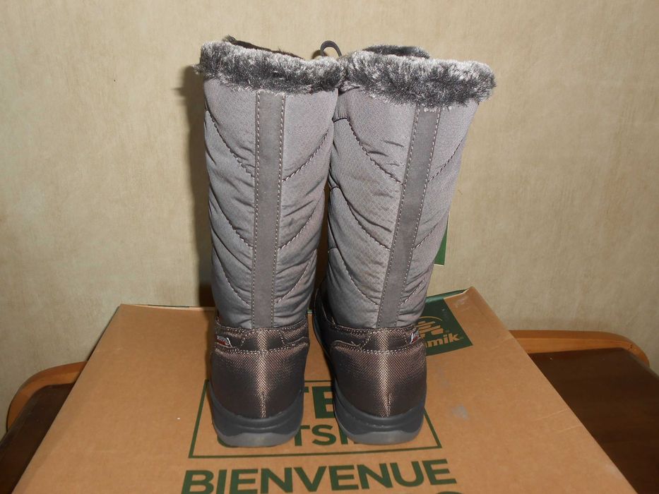 Зимові дуже теплі чоботи сапоги Kamik р.us5/35-36/23см. Нові