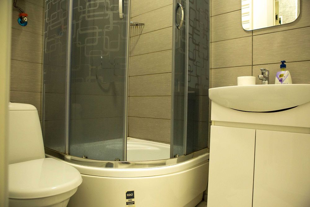 Квартира посуточно, понедельно,Мануйловский,пр.Слабожанский, Левый бер