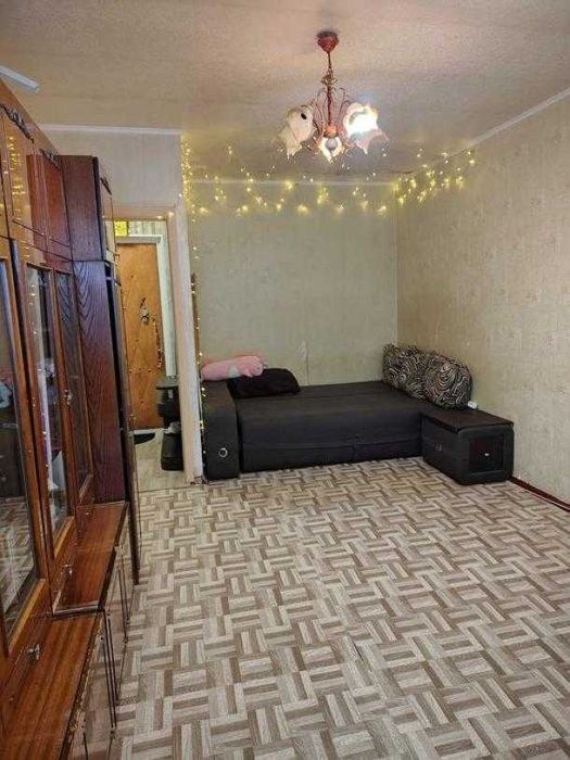 Продам 1к. кв. улучшенной планировки на Роганском ж/м