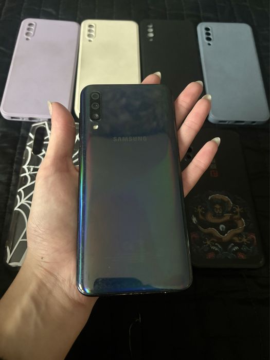 Samsung galaxy A50 halográfico