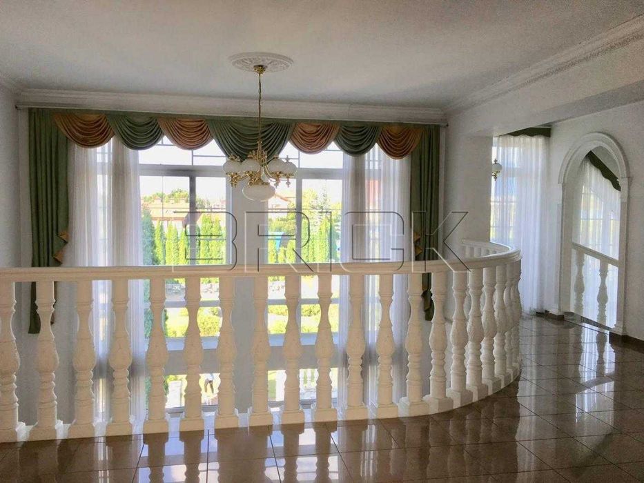 Оренда автономного будинку з басейном, 500 кв.м Лісники Без комісії