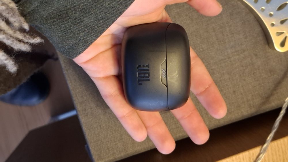 Phones JBL Tune Beam