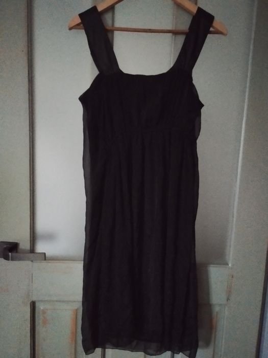 Czarna sukienka z podszewką