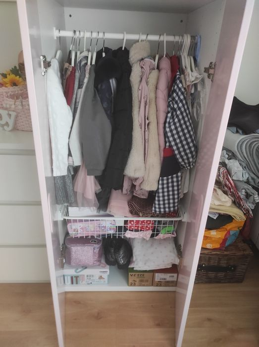 Roupeiro criança ( menina )