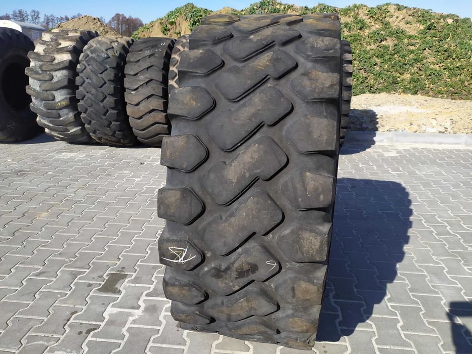 20.5 25 Opona przemysłowa SOLIDEAL LOAD MASTER Ładowarka 20.5R25