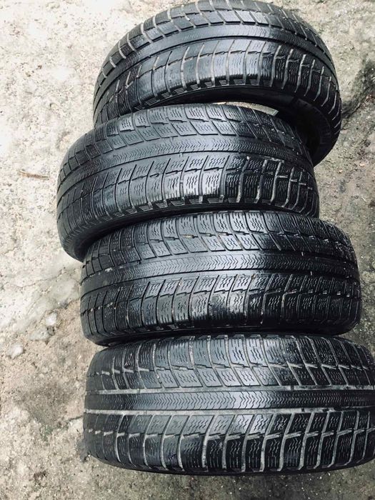 Зимняя резина  205 /55 R 16