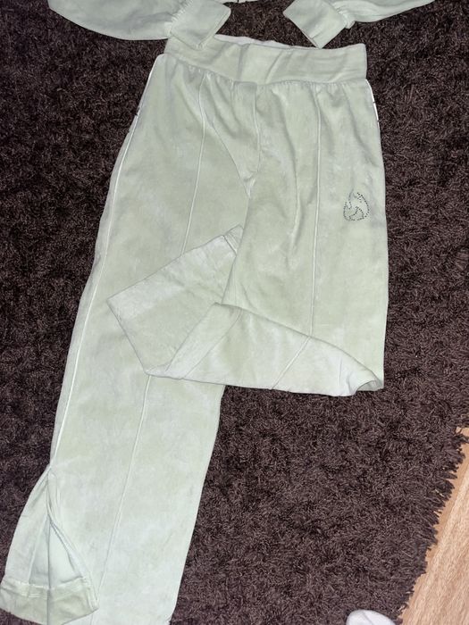 костюм BERSHKA