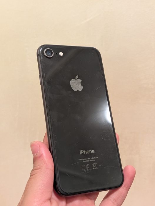 Aplle iPhone 8 64