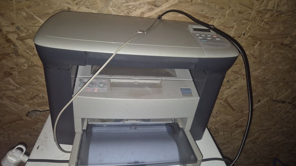 МФУ принтер HP LaserJet M1005 MFP