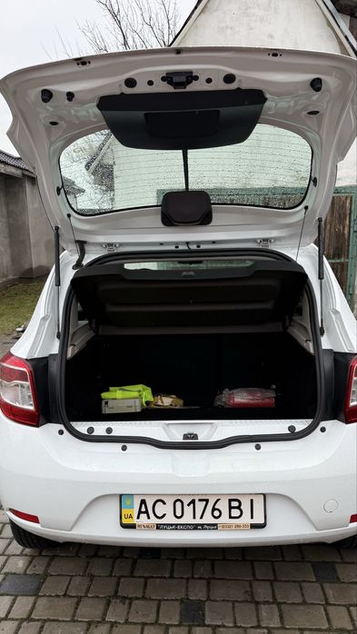 Renault Sandero 2013