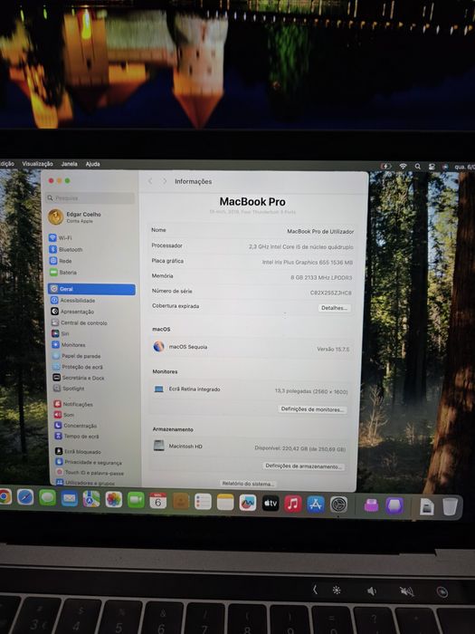 Macbook pro A1989 touch bar