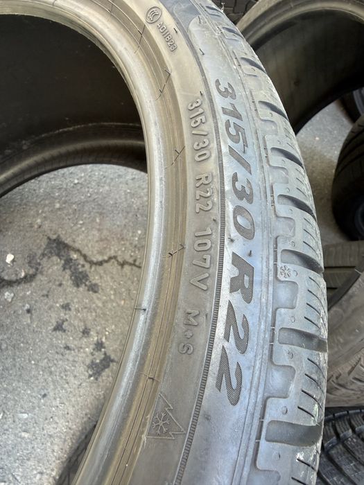 315/30 r 22 Pirelli 1шт.
