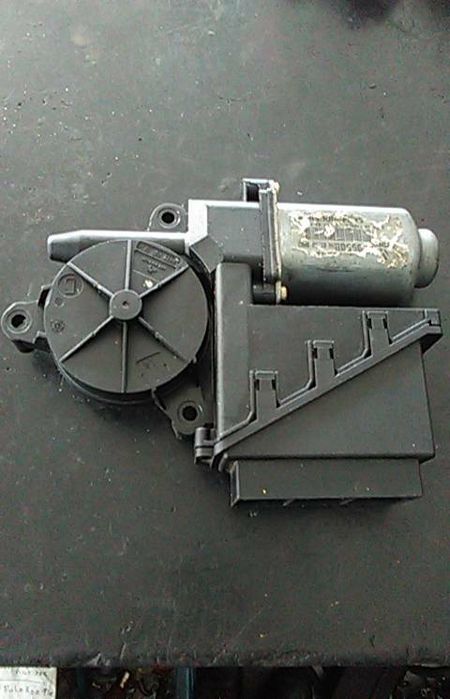 Motor vidro frente direito VOLKSWAGEN Polo (9N)