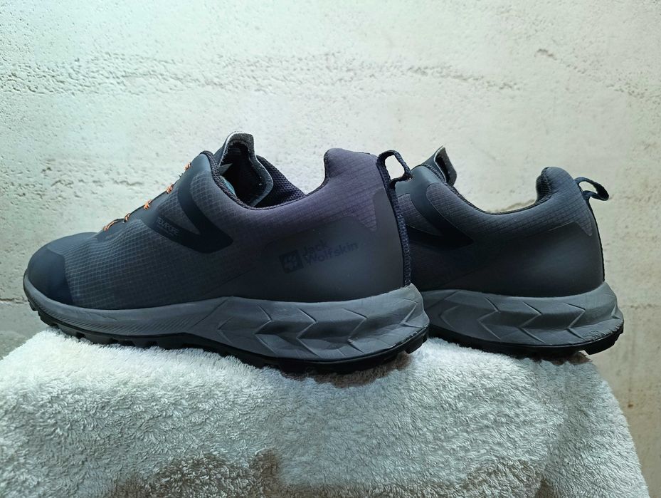 Buty trekkingowe JACK WOLFSKIN WOODLAND SHELL TEXAPORE LO r.45 stan b.dobry