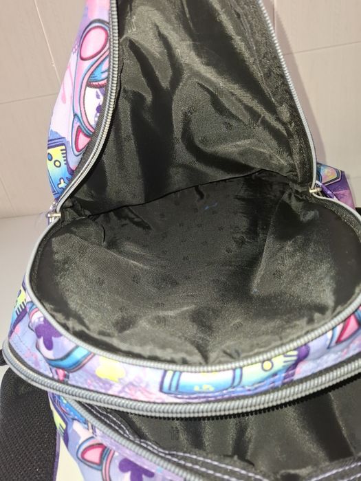 Mochila e estojo original Totto c/ ofertas de material escolar