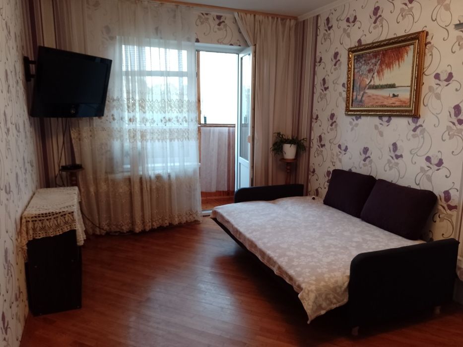 Подобово здам квартиру в Пуща Водиця.