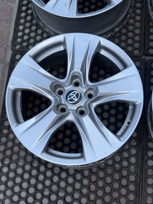 Ном 170 057 Диски оригінал Toyota rav4 rest highlander Lexus nx 5-114,3 r17 et35