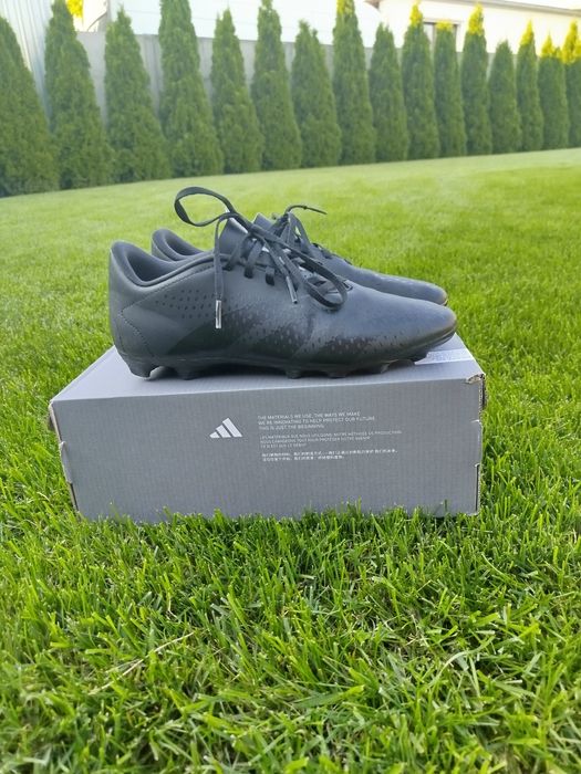 Adidas Predator Accuracy